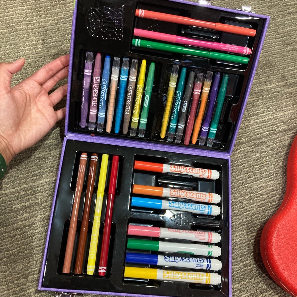 SOLD Crayola